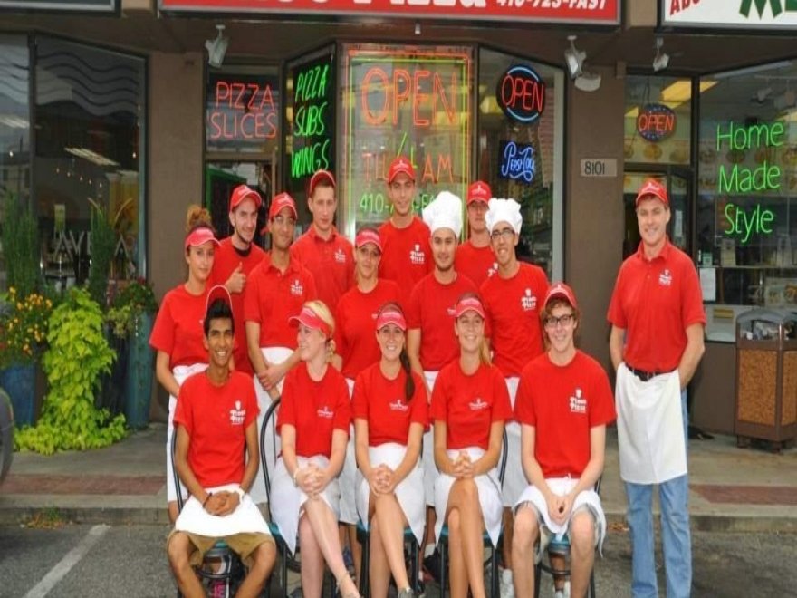 Pino's Pizza