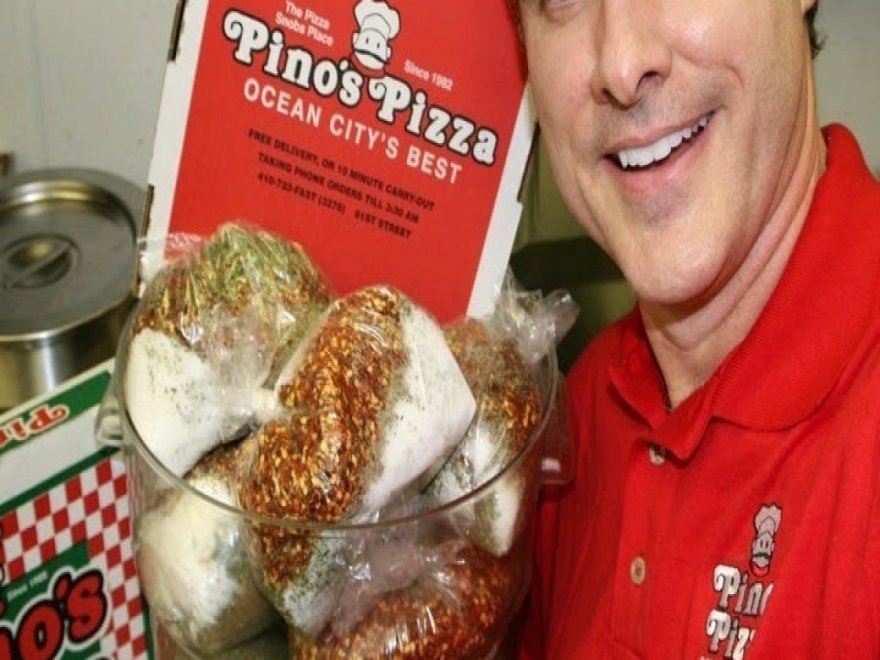 Pino's Pizza